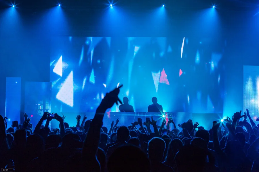 Adventure Club artist visuals, artist visuals, stage design and fabrication, vj & show operation, artist visuals, vj & show operation gallery image 7
