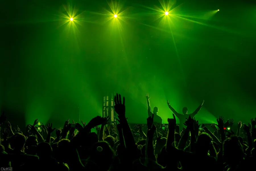 Adventure Club artist visuals, artist visuals, stage design and fabrication, vj & show operation, artist visuals, vj & show operation gallery image 14