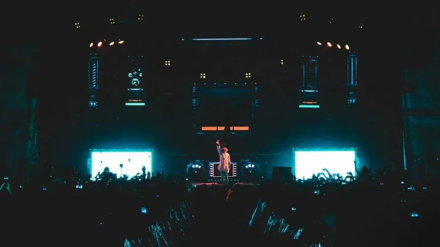 Life in Color Tour - recovered Life in Color World Tour | Paint Factory 2015 image 27
