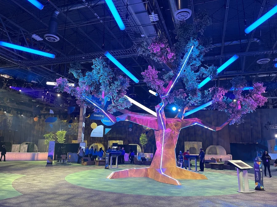 Dell World 2022 interactive tree lighting installation, view 3