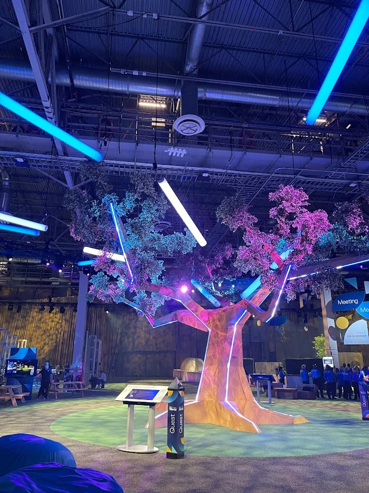 Dell World 2022 interactive tree lighting installation, view 4
