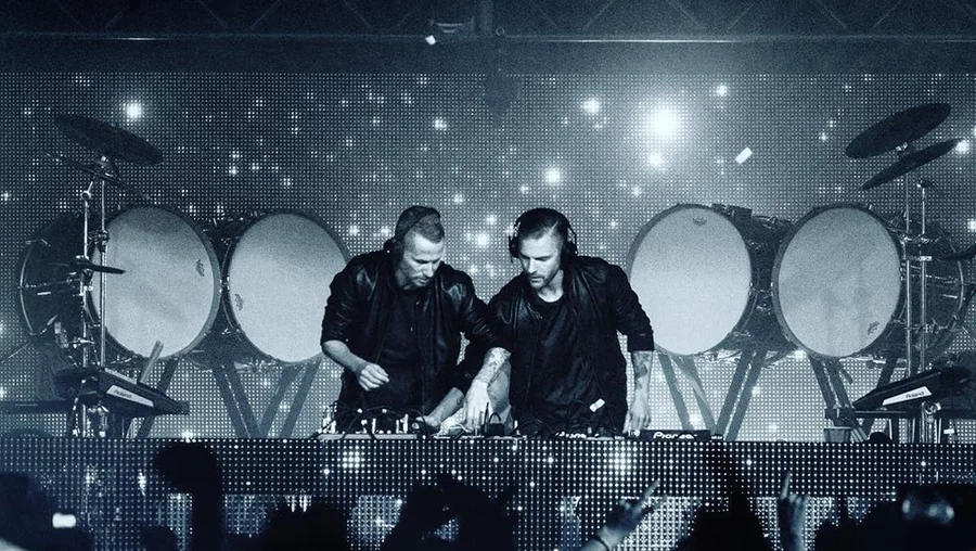 Galantis – Louder Harder Better Tour artist visuals, vj & show operation gallery image 5