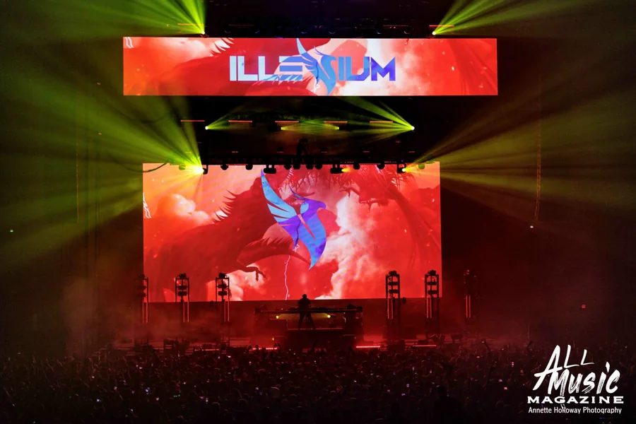 Illenium – AV Track Visuals artist visuals gallery image 4