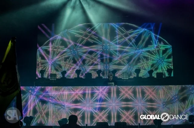 Global Dance Festival festival visuals gallery image 3