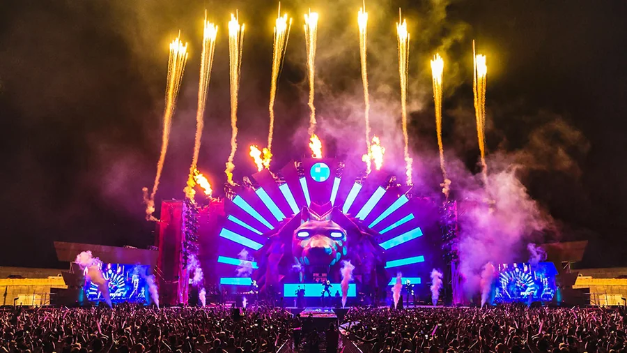 Life In Color Kingdom International Tour festival visuals gallery image 24