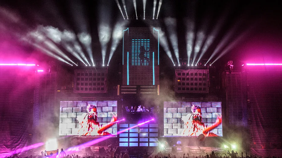 Life in Color festival visuals, stage design and fabrication, stage design and fabrication, festival visuals, festival visuals, stage design and fabrication, vj & show operation gallery image 10
