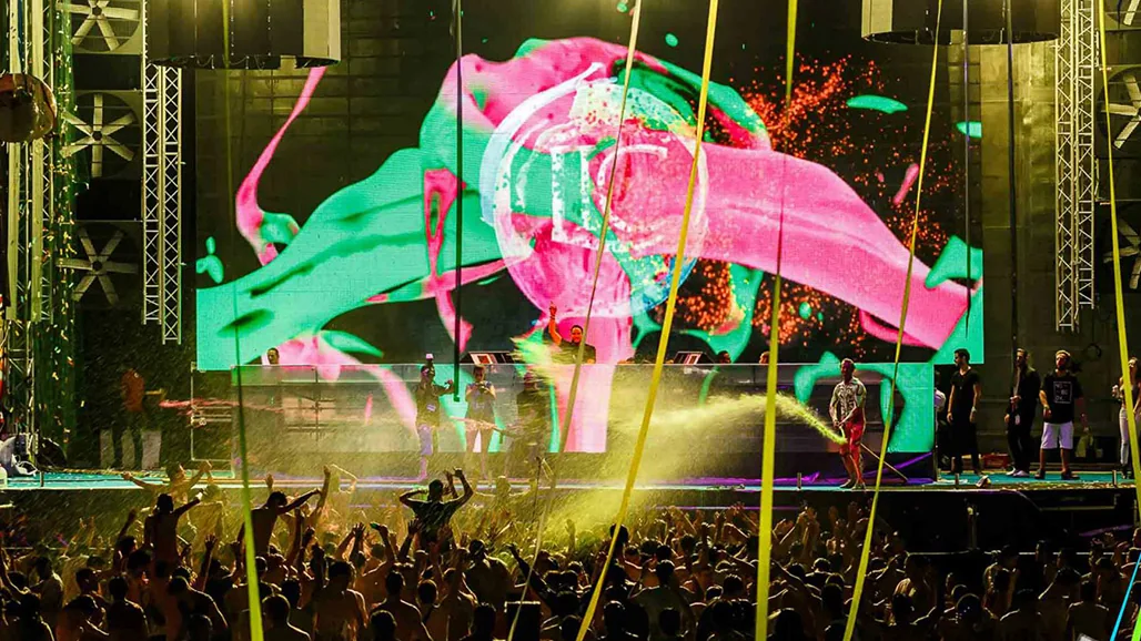 Life in Color Ibiza project project by MELT EVERYTHING