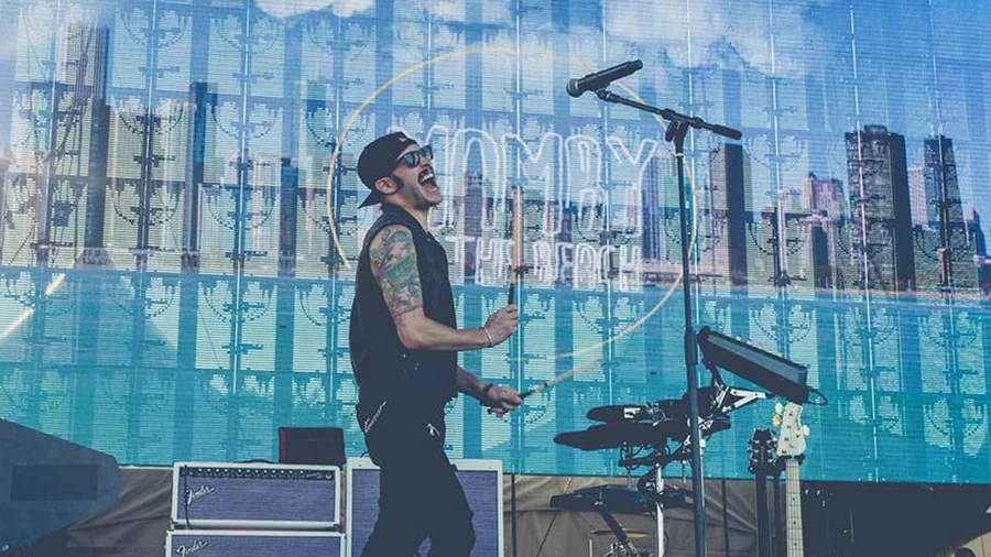 Mamby on the Beach festival visuals gallery image 2