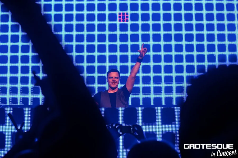 Markus Schulz artist visuals gallery image 2
