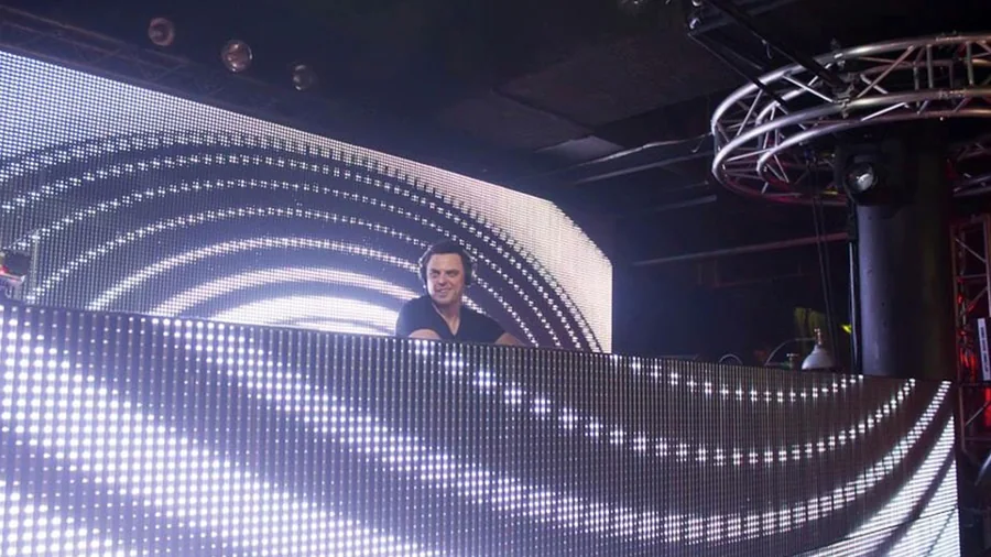 Markus Schulz artist visuals gallery image 25