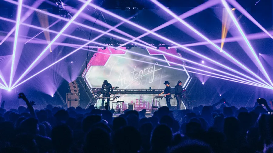 Reaction New Years Eve festival visuals, vj & show operation gallery image 1