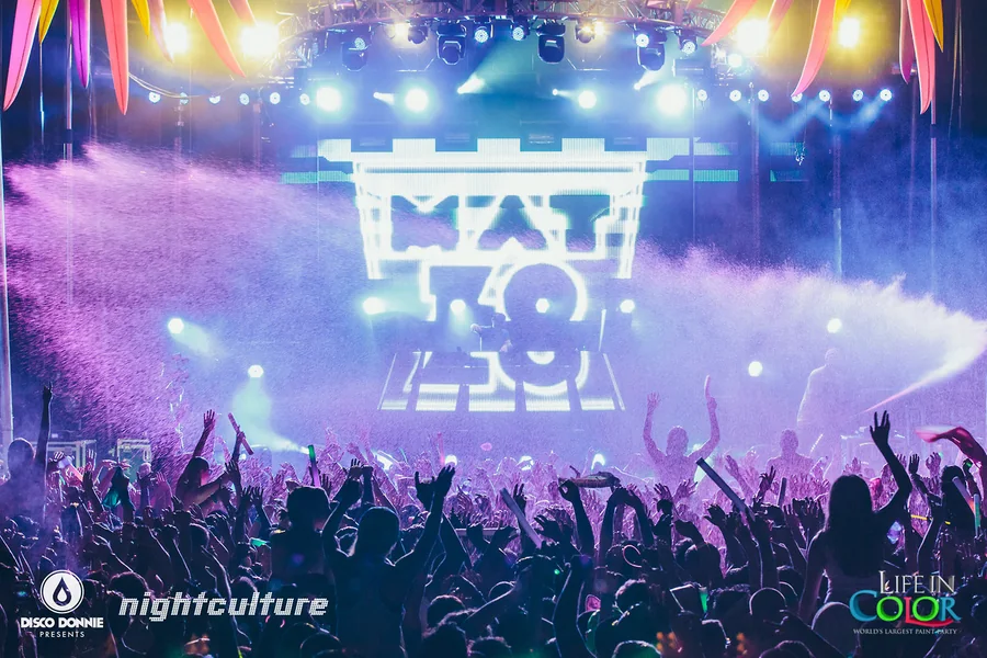 Life in Color Tour project gallery image 1