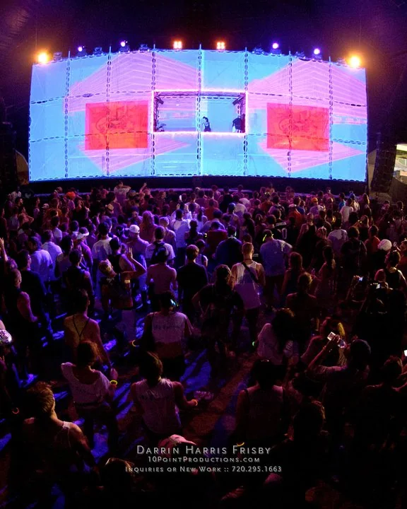 Vertical crowd view of the Tower of Babel at Root Society