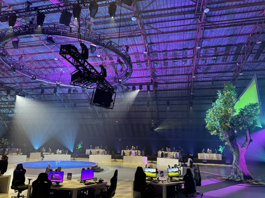 Riot Games Tree Mapping projection mapping, broadcast scenic & immersive environments gallery image 12