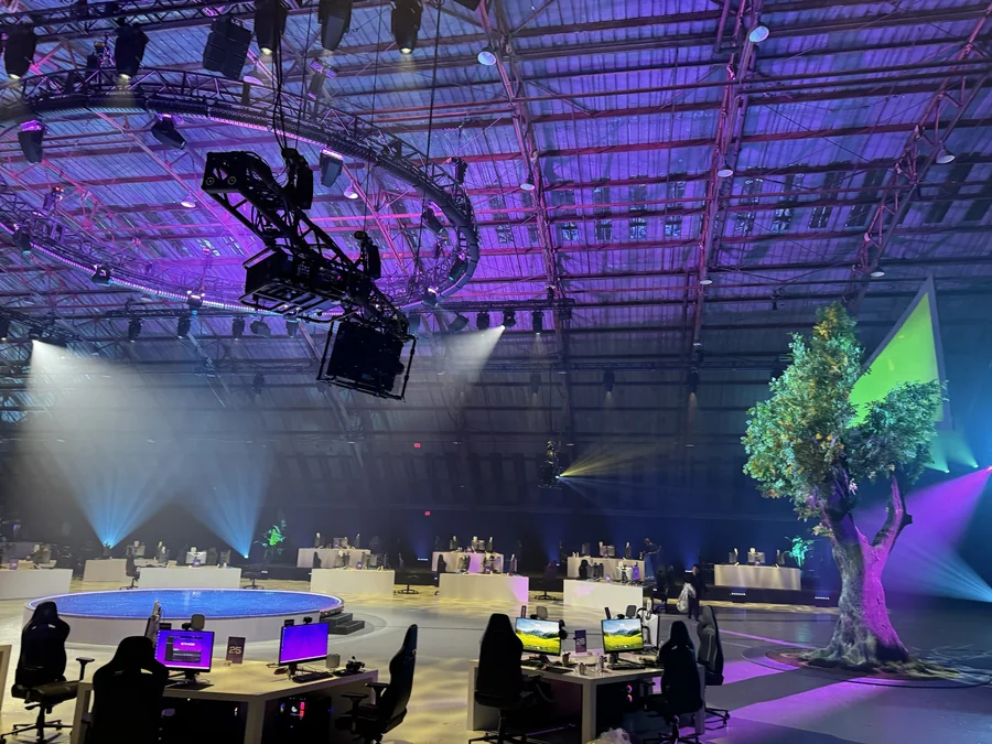 Riot Games Tree Mapping projection mapping, broadcast scenic & immersive environments gallery image 13