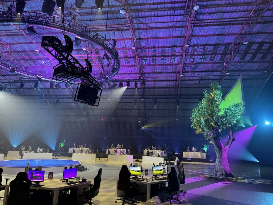Riot Games Tree Mapping projection mapping, broadcast scenic & immersive environments gallery image 15