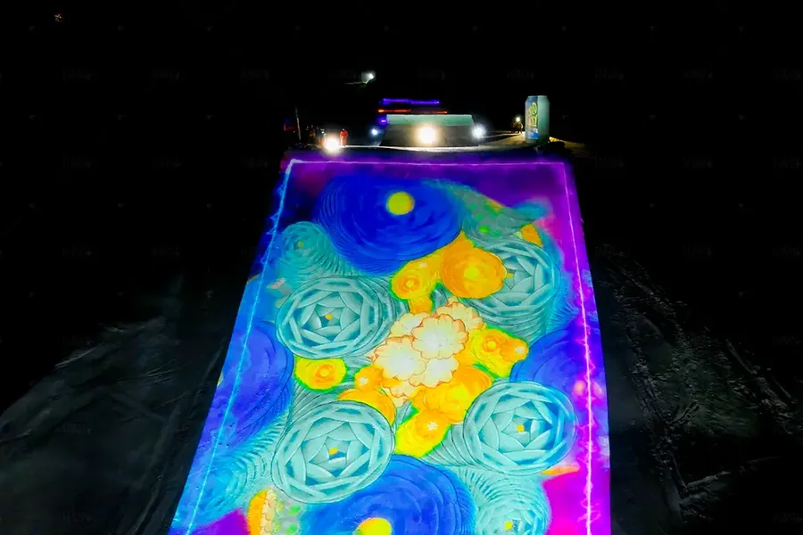 Sam Adams Air and Apres projection mapping, brand activation & winter sport spectacle gallery image 4