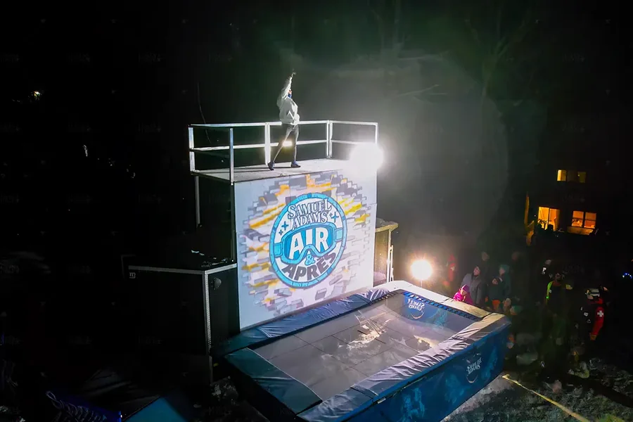 Sam Adams Air and Apres projection mapping, brand activation & winter sport spectacle gallery image 6