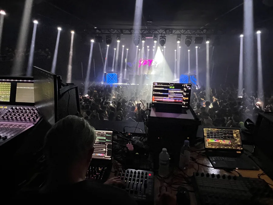 VALORANT Premiere Party live visuals, artist visual packages & event operation gallery image 8