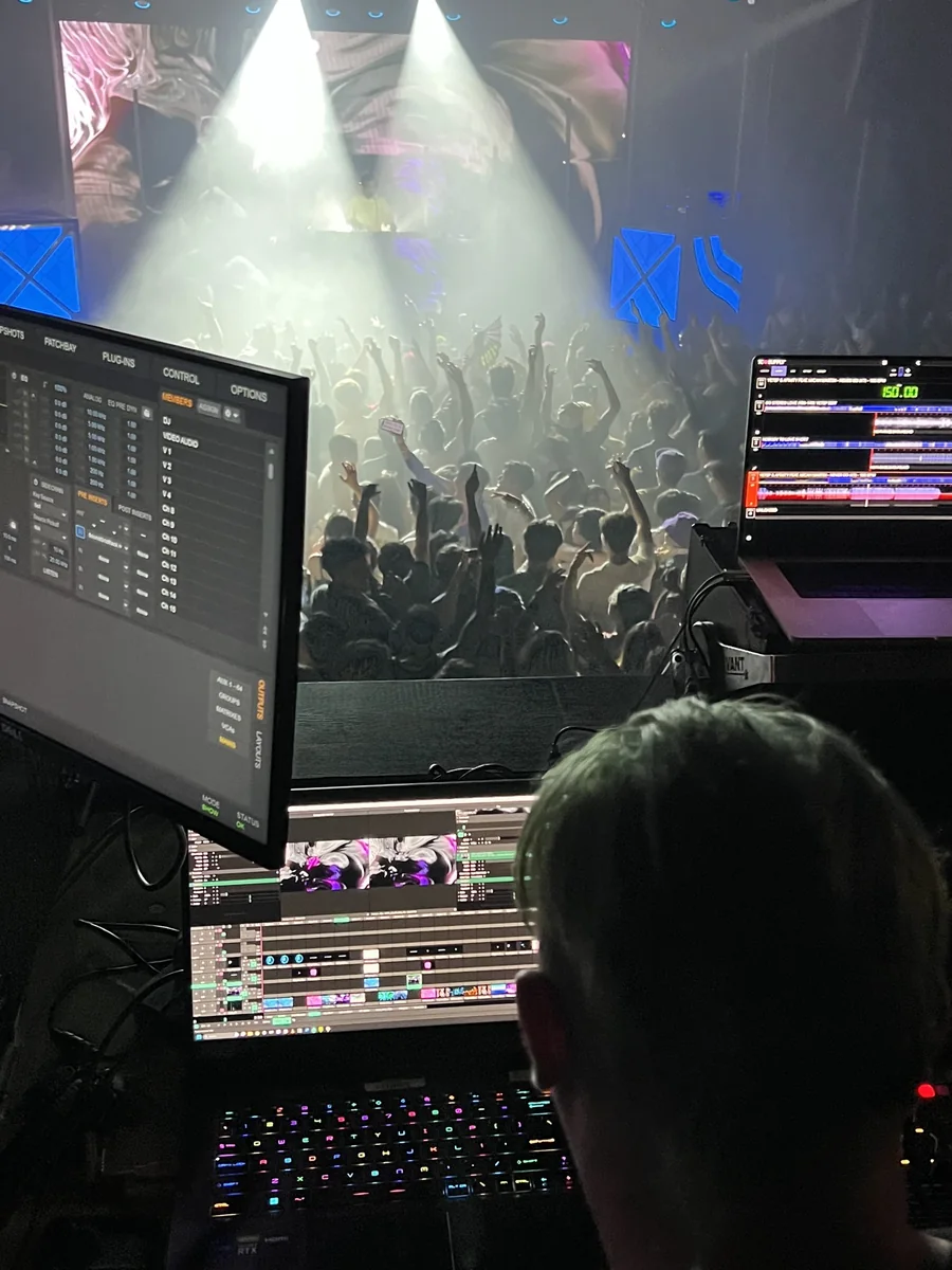 VALORANT Premiere Party live visuals, artist visual packages & event operation gallery image 11