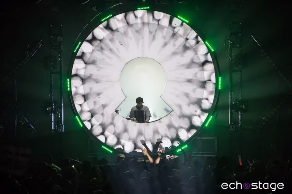 Datsik gallery image 18