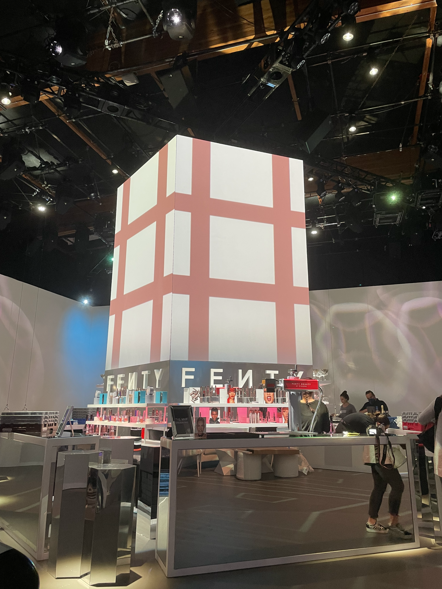 Fenty x Rihanna Product Release gallery image 6